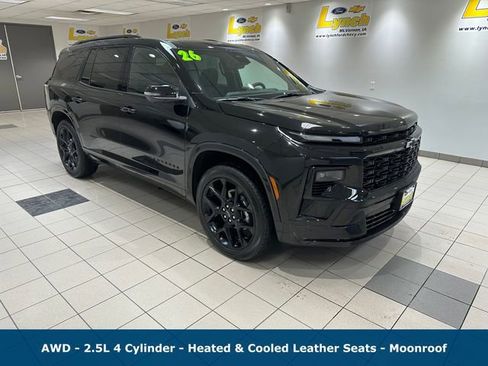 Used 2026 Chevrolet Traverse RS w/ LPO, Floor Liner Package image 1