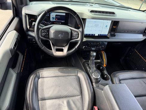 Used 2022 Ford Bronco Badlands AWD/4WD image 13