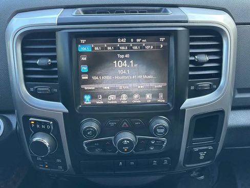 Used 2017 RAM 1500 Big Horn AWD/4WD image 40