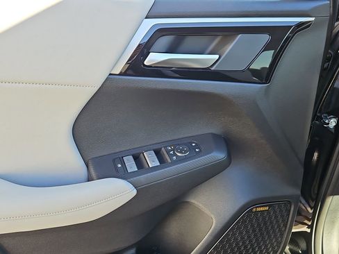 New 2026 Mitsubishi Outlander SE image 22