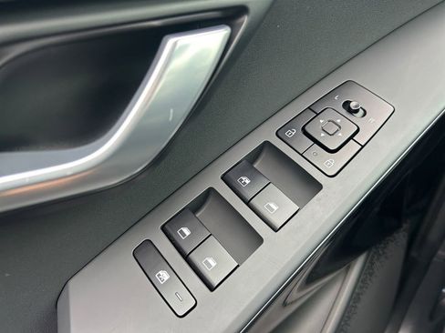 Used 2023 Kia Niro Wind image 24