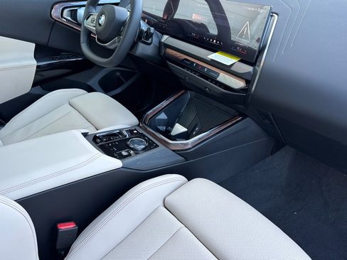 Used 2026 BMW X3 xDrive30i w/ Premium Package AWD/4WD image 29