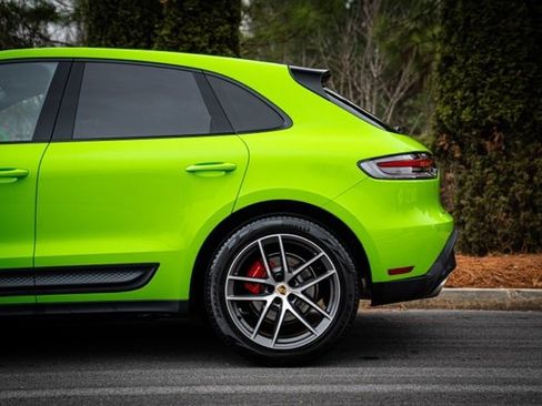 Used 2022 Porsche Macan S w/ Premium Package Plus image 11