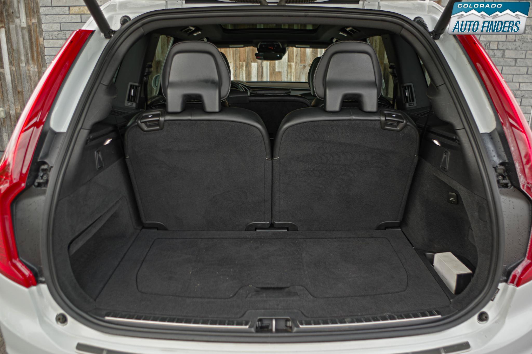 Used 2019 Volvo XC90 T6 R-Design w/ Advanced Package AWD/4WD image 30