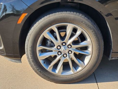 Used 2023 Buick Enclave Avenir w/ Trailering Package, 5000 lbs. image 10