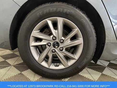 Used 2020 Kia Optima LX FWD image 26