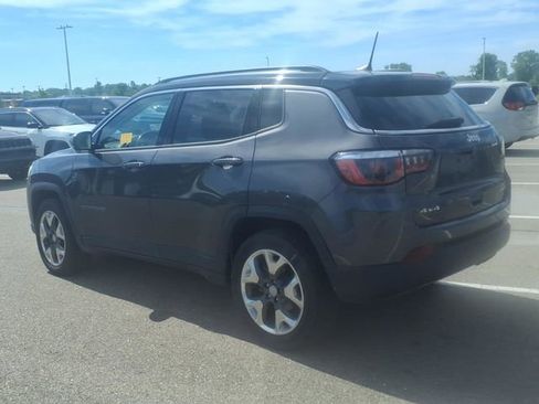 Used 2020 Jeep Compass Limited AWD/4WD image 4