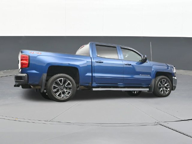 Used 2018 Chevrolet Silverado 1500 LT w/ All Star Edition AWD/4WD image 45