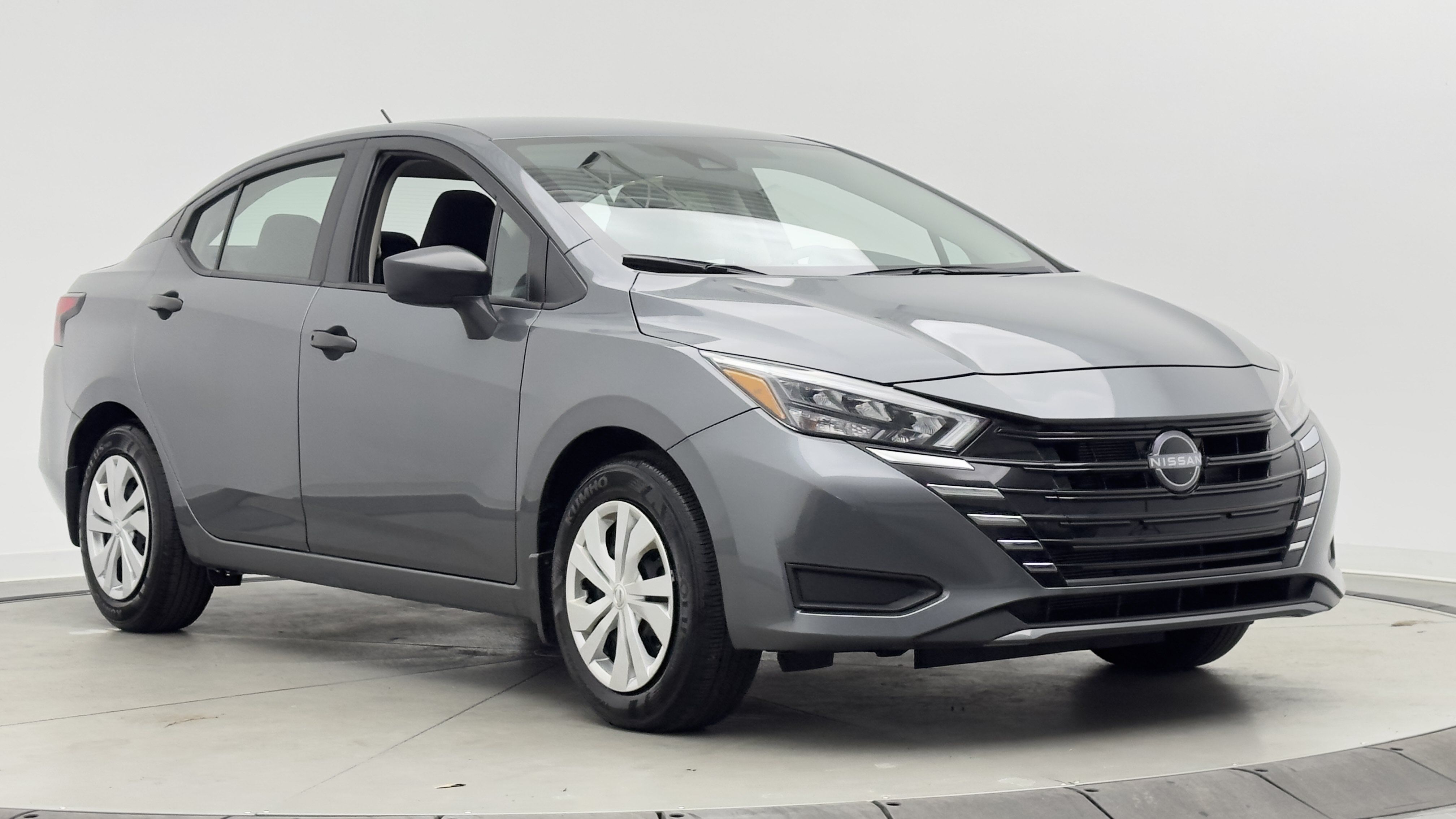 Used 2025 Nissan Versa S w/ Trunk Package FWD image 3