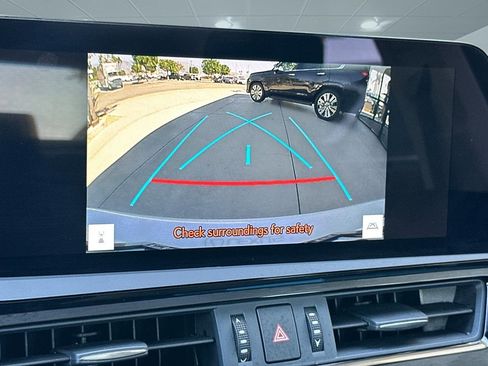 Used 2025 Lexus ES 300h ES 300h image 25