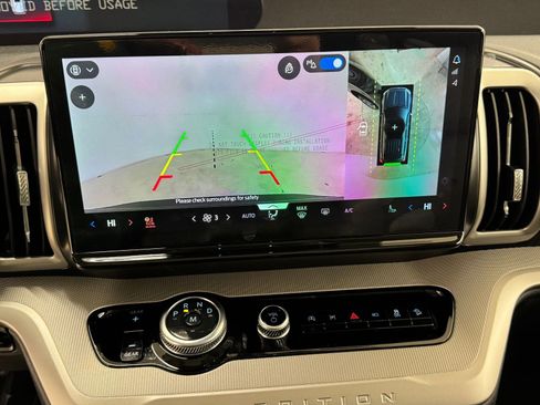 New 2025 Ford Expedition Max Active image 37