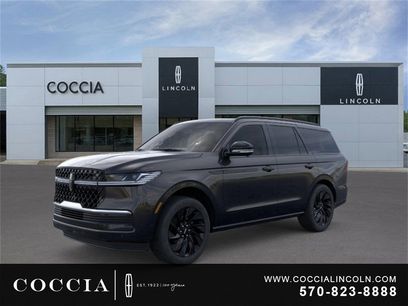 New 2025 Lincoln Navigator Reserve w/ Jet Appearance Package