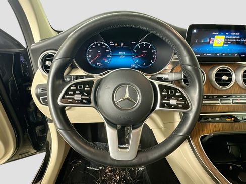 Certified 2022 Mercedes-Benz GLC 300 4MATIC image 11