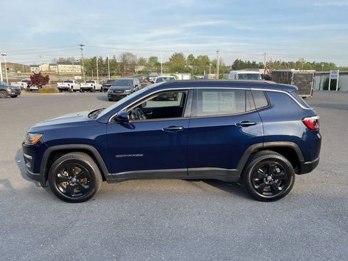 Used 2020 Jeep Compass Latitude image 6