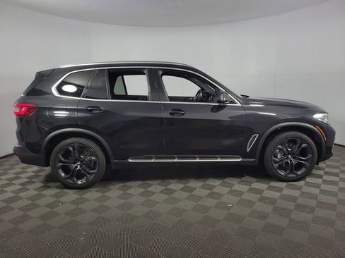Used 2019 BMW X5 xDrive40i w/ Luxury Seating Package image 11