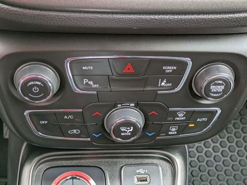 Certified 2021 Jeep Compass Trailhawk image 22