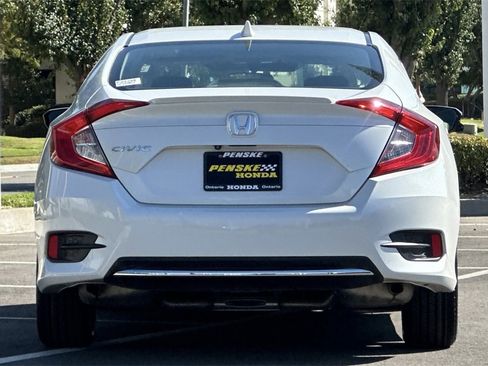 Used 2019 Honda Civic EX image 5