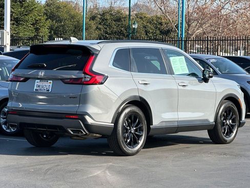 Certified 2025 Honda CR-V Sport-L image 3