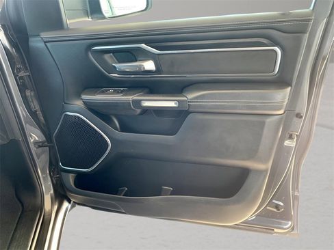 Used 2024 RAM 1500 Laramie image 28