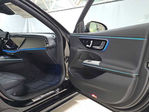 New 2026 Mercedes-Benz E 350 4MATIC Sedan image 10