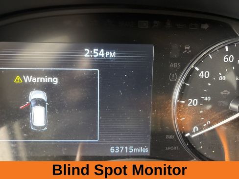 Used 2023 Nissan Kicks SV image 13