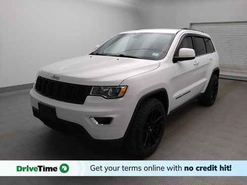 Used 2020 Jeep Grand Cherokee Laredo w/ Laredo X Package RWD image 1