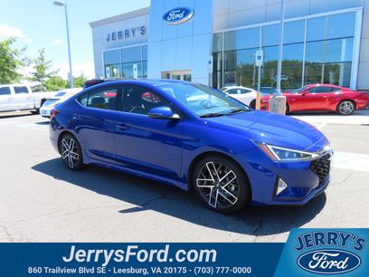 Used 2020 Hyundai Elantra Sport w/ Premium Package 02