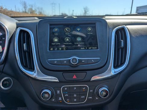 Used 2019 Chevrolet Equinox LT image 15