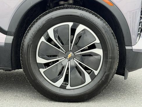 New 2024 Chevrolet Blazer EV LT image 17