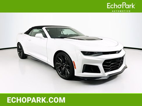 Used 2017 Chevrolet Camaro ZL1 image 1