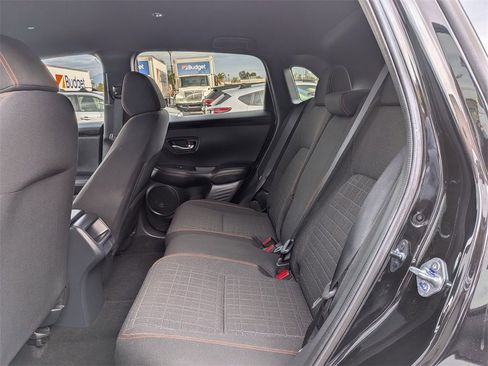 Used 2025 Honda HR-V Sport image 26