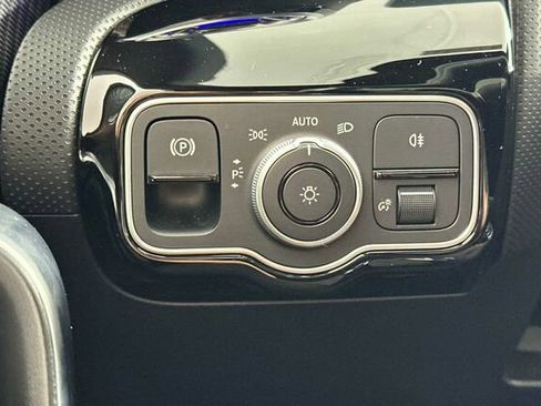 Certified 2025 Mercedes-Benz CLA 250 image 30