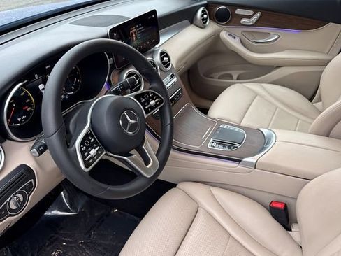 Used 2022 Mercedes-Benz GLC 300 image 10