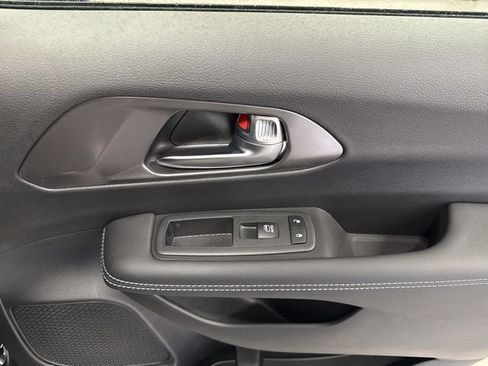 New 2026 Chrysler Pacifica Select w/ S Appearance Package image 48