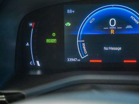 Used 2025 Toyota Camry LE FWD image 41