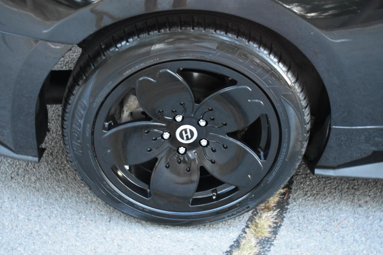 Used 2019 Ford Mustang Coupe RWD image 25