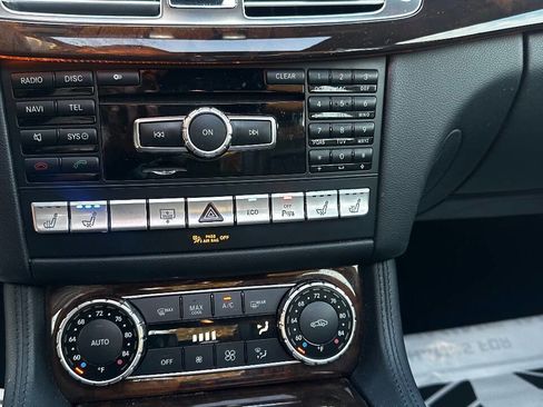 Used 2014 Mercedes-Benz CLS 550 4MATIC image 21