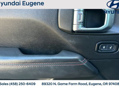 Used 2019 Jeep Wrangler Unlimited Rubicon AWD/4WD image 12