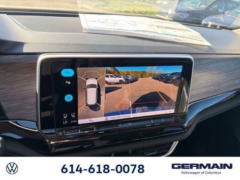 New 2026 Volkswagen Atlas SEL Premium R-Line AWD/4WD image 33
