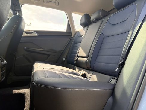 New 2026 Volkswagen Taos SEL AWD/4WD image 17