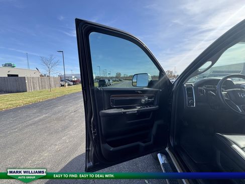 Used 2017 RAM 2500 Laramie w/ Protection Group image 8
