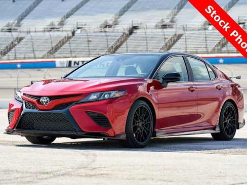 Used 2023 Toyota Camry SE w/ Convenience Package image 1