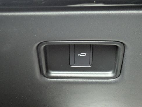Used 2023 Land Rover Range Rover SE AWD/4WD image 30