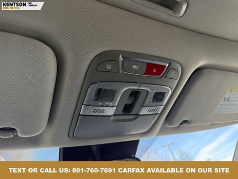 Used 2025 Kia Telluride S image 32