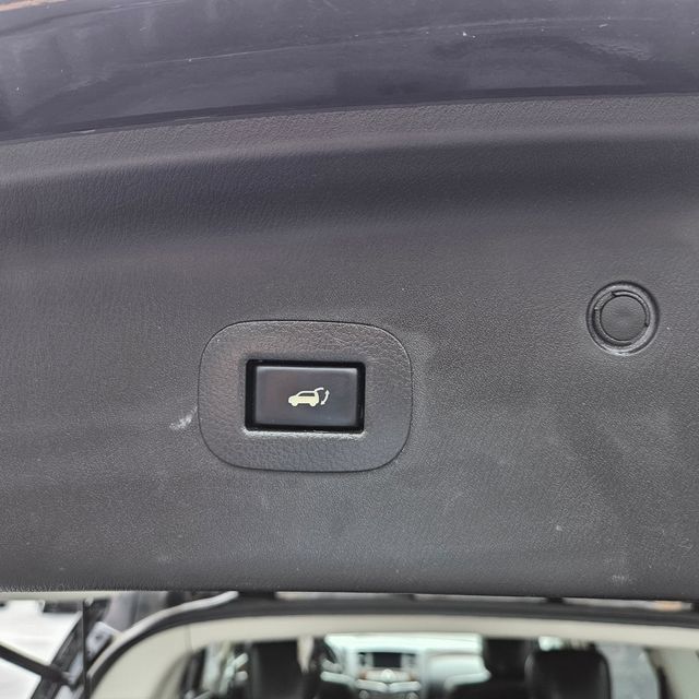 Used 2020 Nissan Armada SL w/ Premium Package AWD/4WD image 42