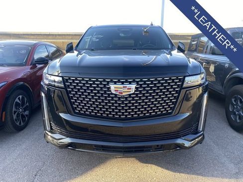 Used 2024 Cadillac Escalade Premium Luxury w/ Performance Package AWD/4WD image 7