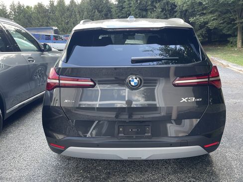 Used 2026 BMW X3 xDrive30 w/ Premium Package image 7