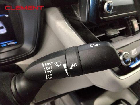 Used 2022 Toyota Corolla LE image 17