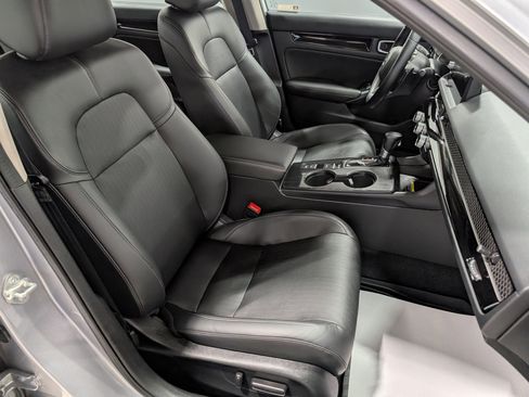 Used 2022 Honda Civic Touring image 20