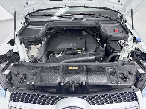 Used 2022 Mercedes-Benz GLE 350 4MATIC image 11